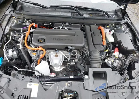 2024 Honda Accord Hybrid Touring from USA, damaged, VIN 1HGCY2F8XRA094072